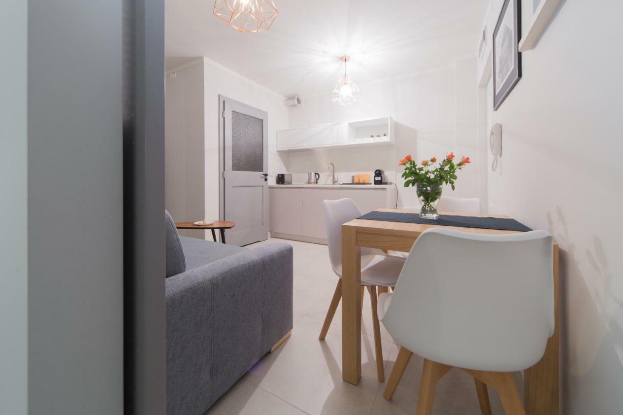 M6 Main Square Stylish One Bedroom Krakau Exterior foto